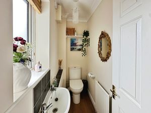 GRANVILLE WAY- click for photo gallery